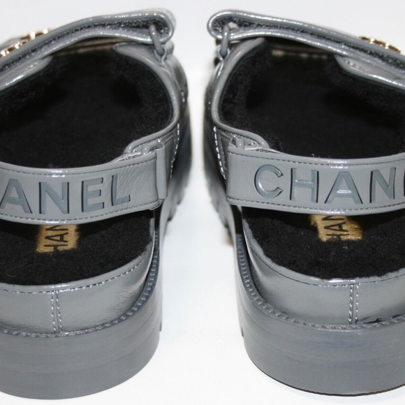 37 Chanel Quilted Leather Grey Swarovski Crystal CC Fur Dad Sandals - Picture 6 of 7